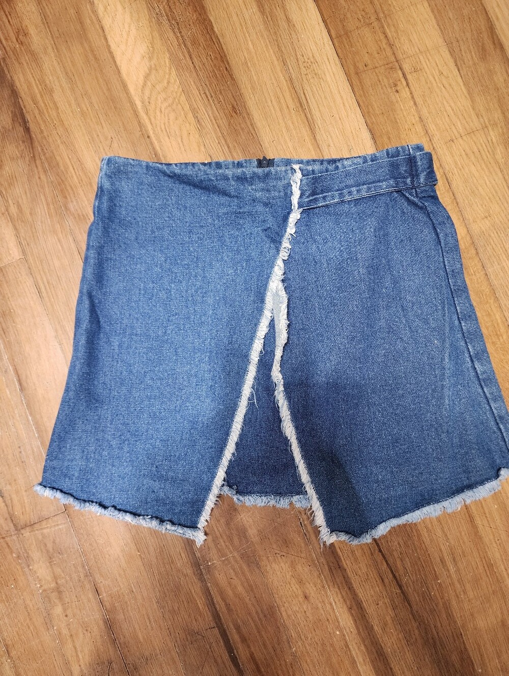 POL Frayed Wrap Denim Skirt - Blue SMALL